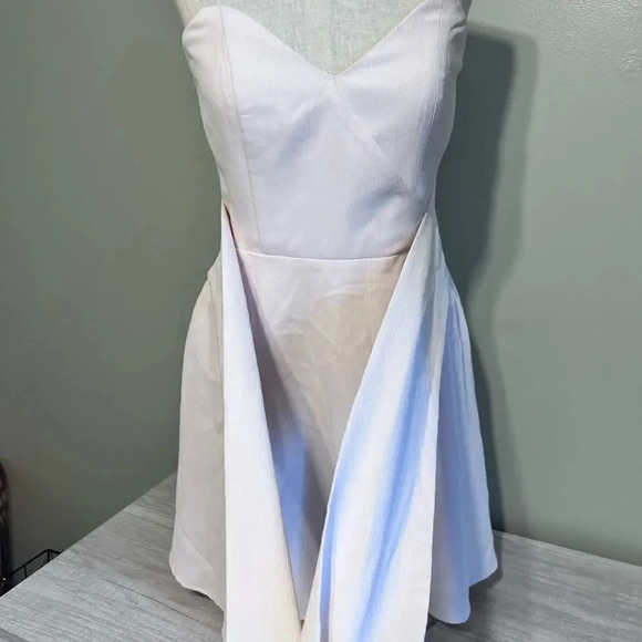 Keepsake Get Free Strapless Mini Dress Size Medium - Picture 4 of 15